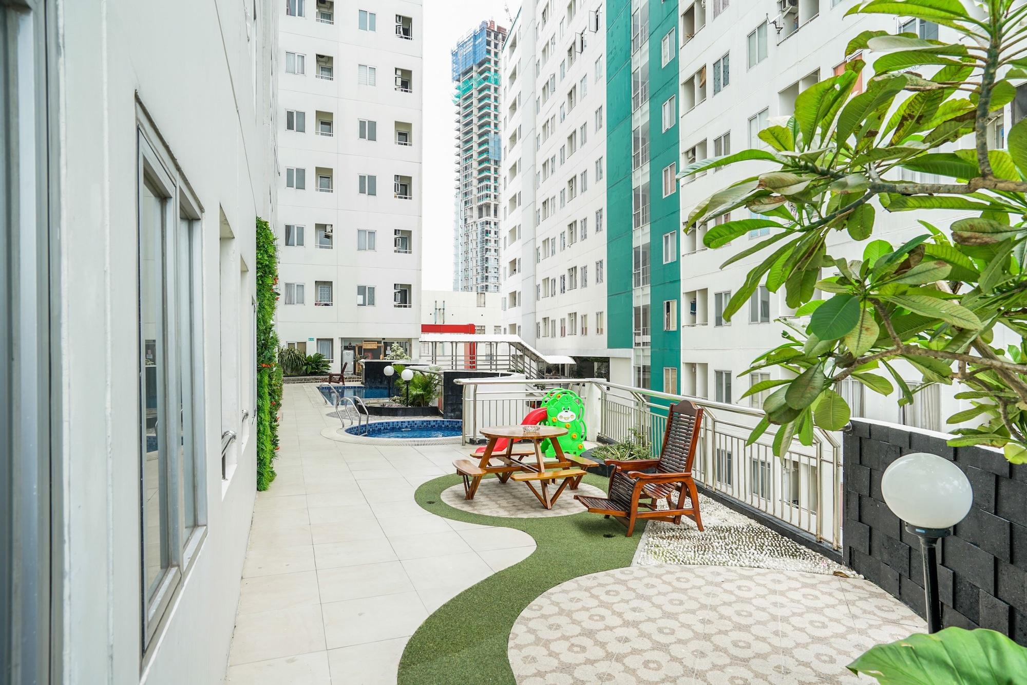 Super Oyo Capital O 91962 Pavilion Permata Сурабая Екстериор снимка