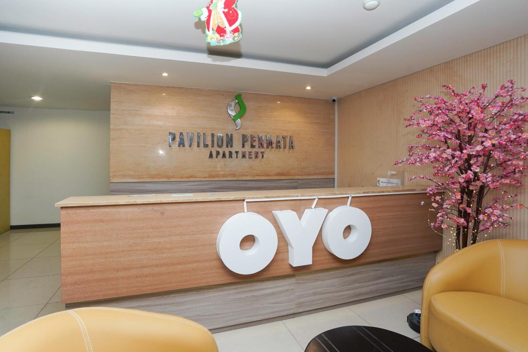 Super Oyo Capital O 91962 Pavilion Permata Сурабая Екстериор снимка